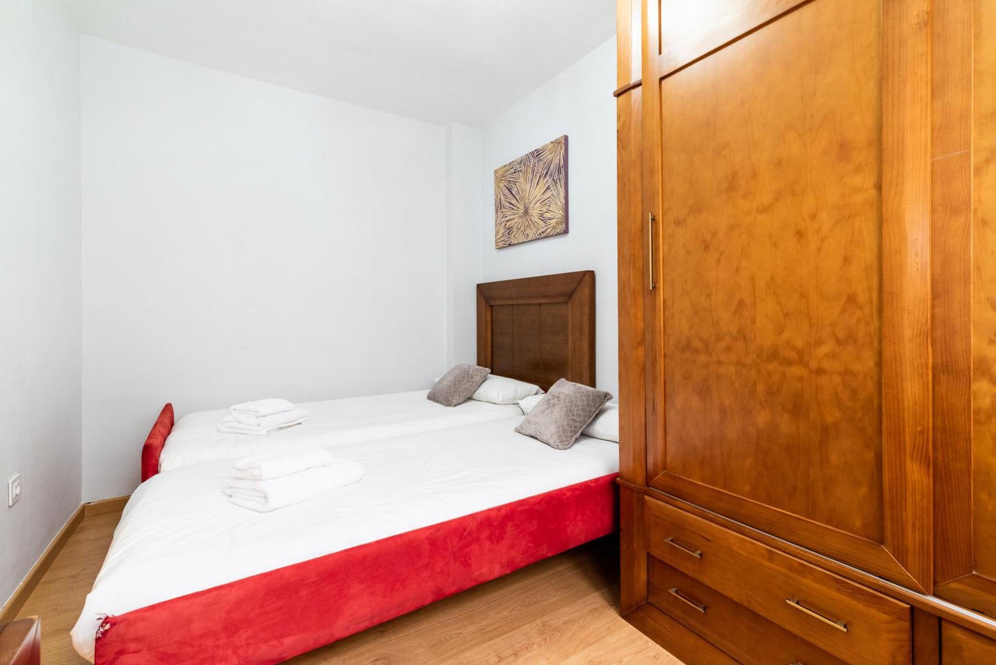 El Generalife Cerca Centro Y Sierra Nevada Con Piscina Y Barbacoa Y Parking Gratis Apartman Granada Kültér fotó